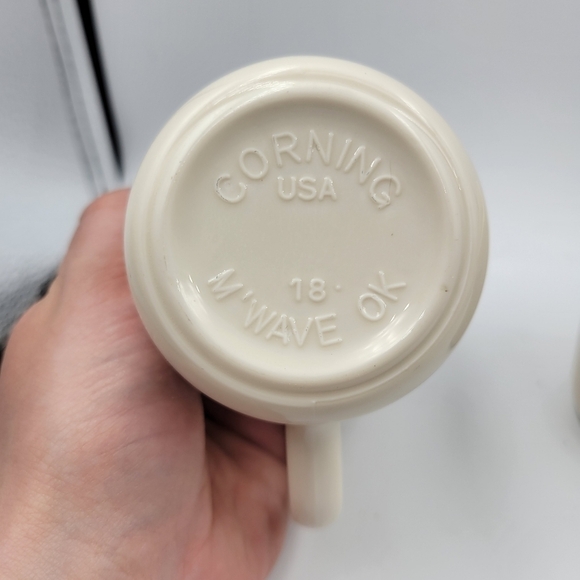 Vintage Corelle Pink & Blue English Breakfast Mugs - set of 2 - Picture 3 of 5